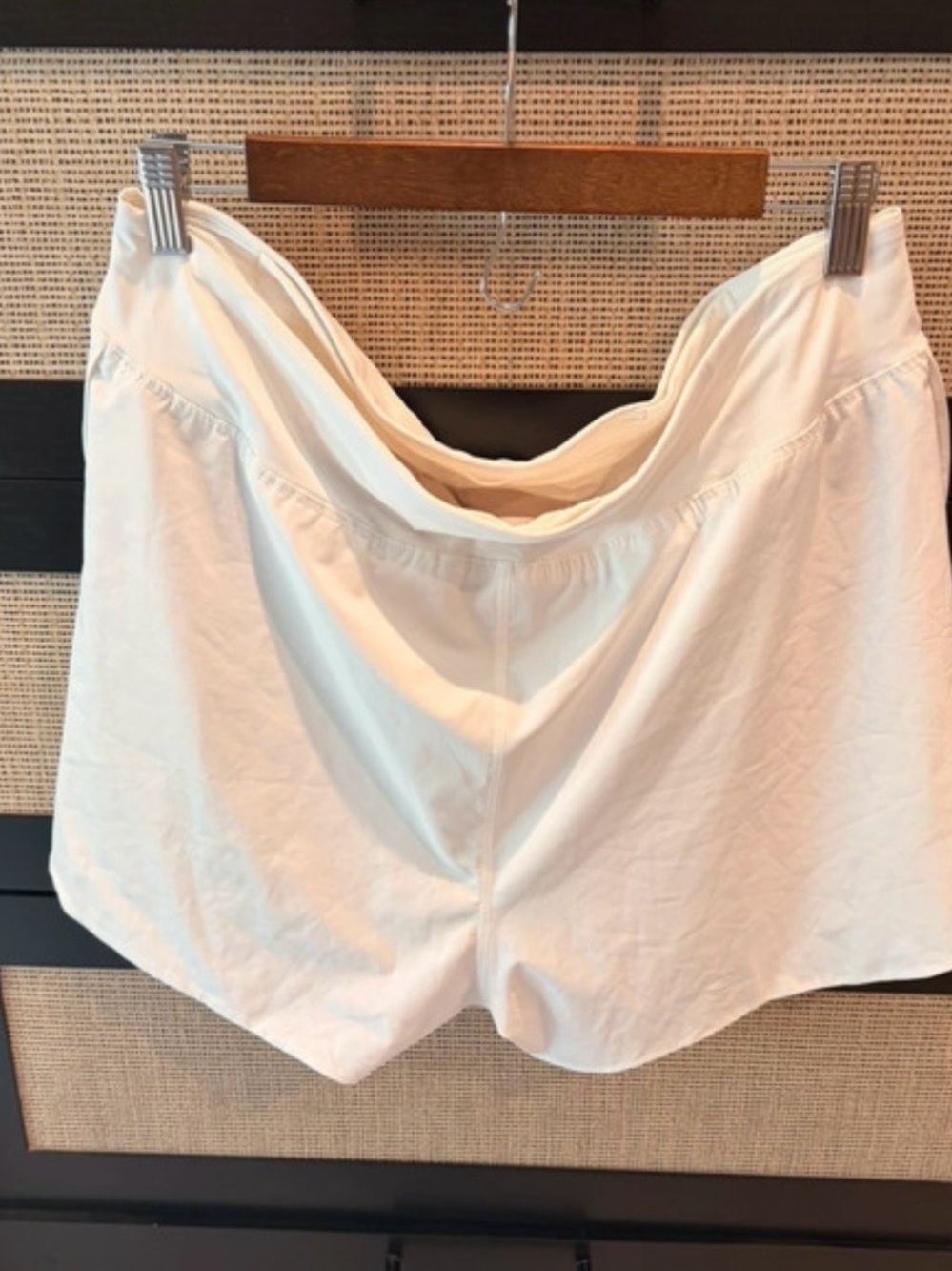Lululemon Fast and Free Reflective Running Shorts | White | Size 14 - Picture 3 of 12